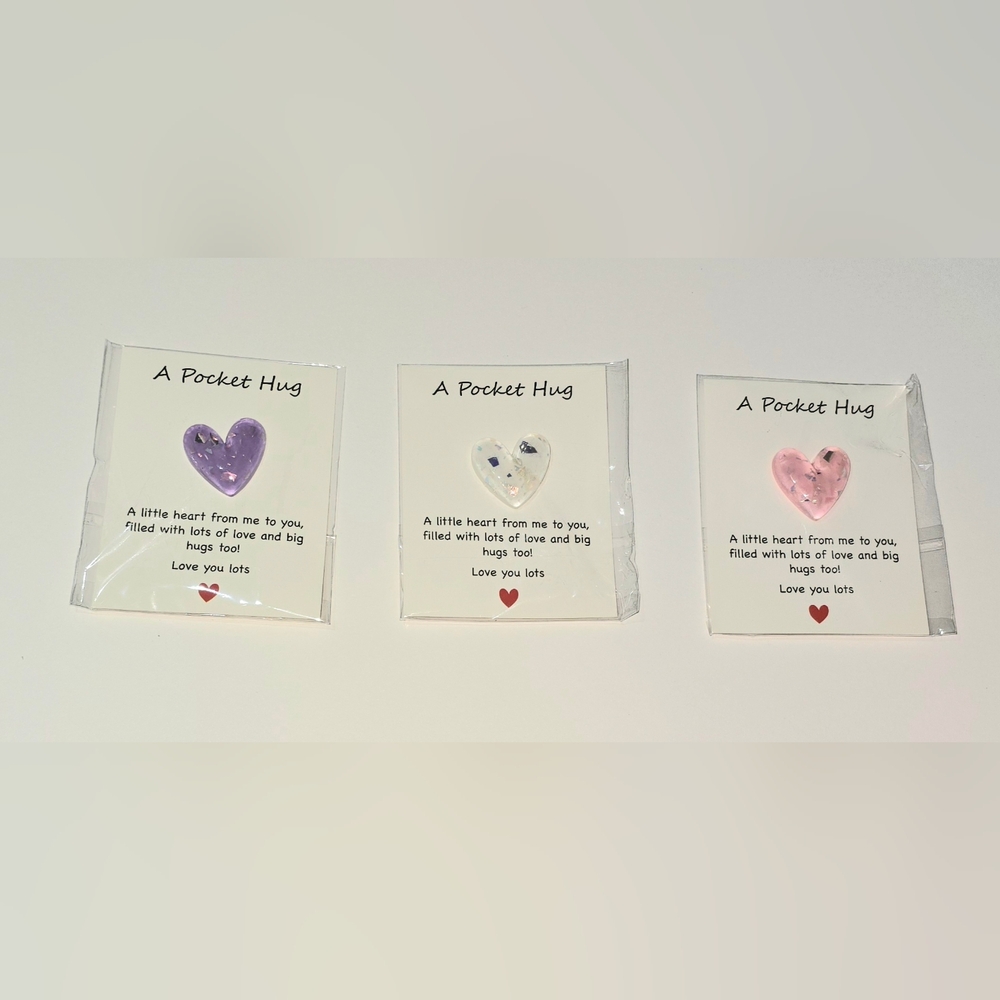 Heart Pocket Hug Set Of 3 NEW